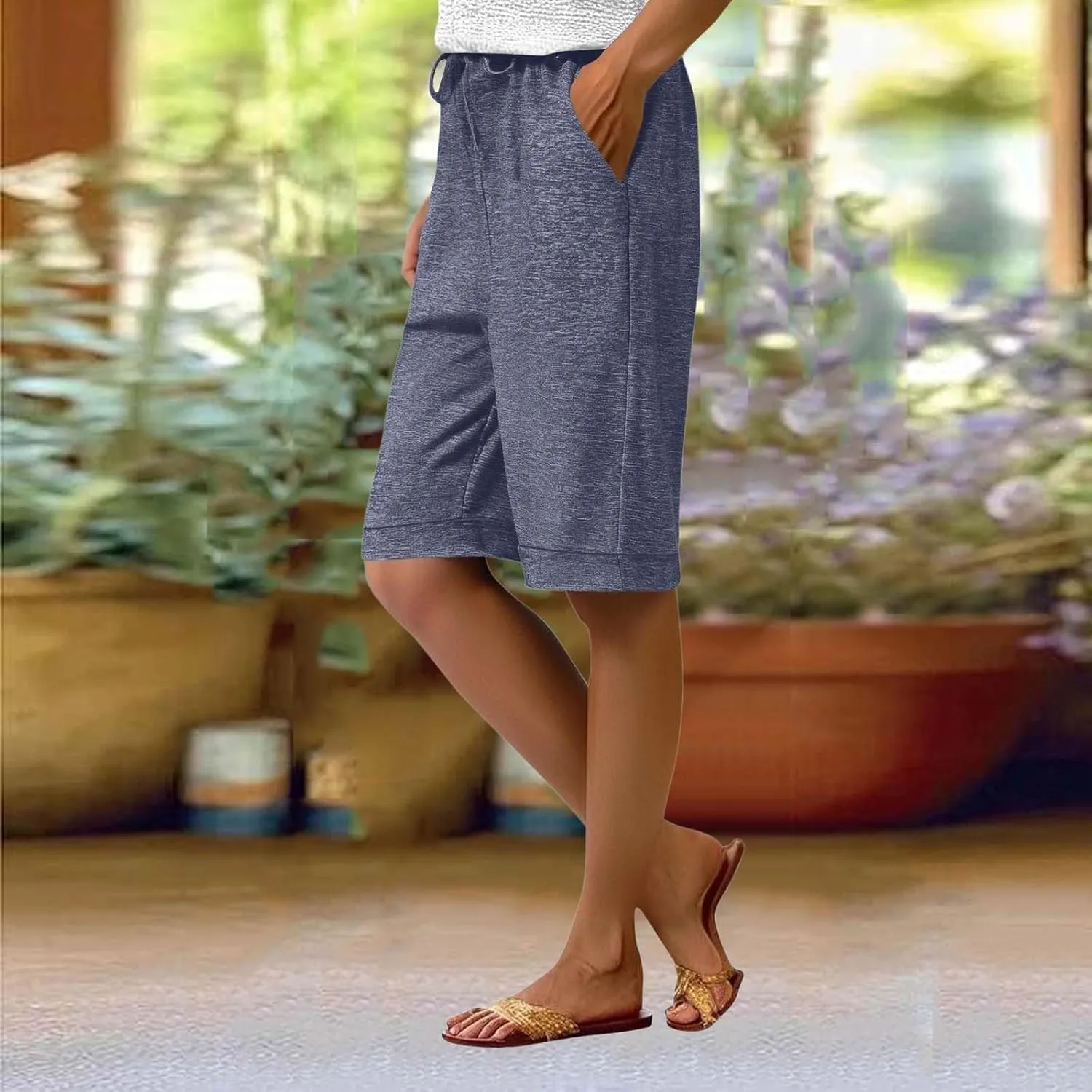 Bermuda Shorts for Women Knee Length Linen Capris Summer Casual Straight Leg Loose Beach Capri Pants with Pockets
