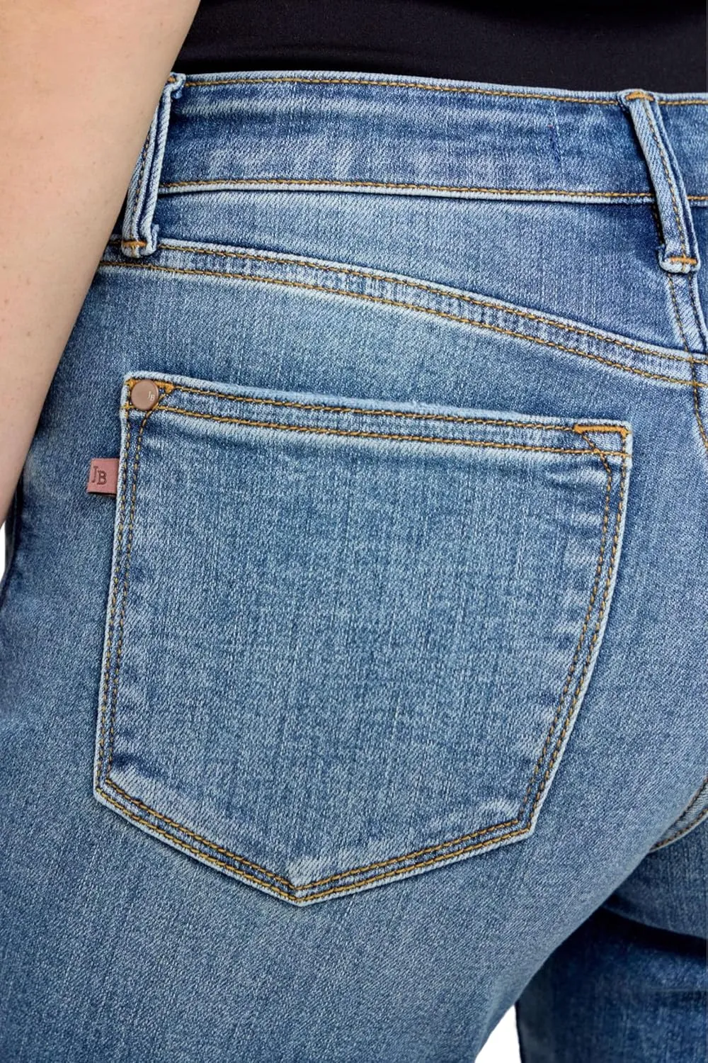 Judy Blue Classic Mid Rise Vintage Wash Boyrfriend Jeans